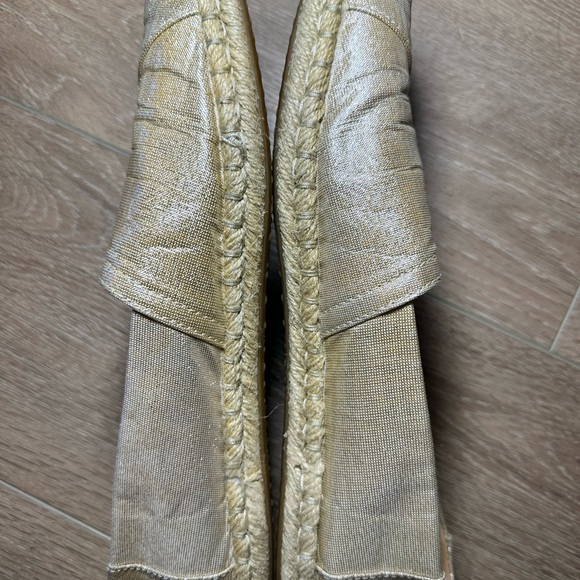 TOMS Gold Metallic Slip On Espadrille Flats Women’s 9.5 Summer - Picture 6 of 11